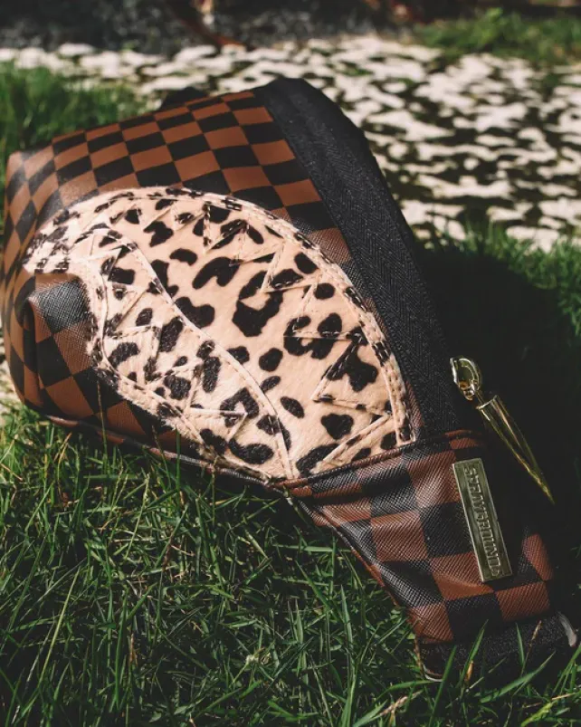 CROSSBODYS>SPRAYGROUND A.i.3 THE LEGACY SAVVY CROSSBODY