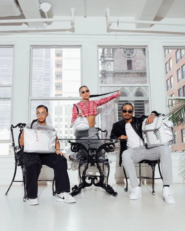 DUFFLES>SPRAYGROUND AIR TO THE THRONE JETSET MINI DUFFLE