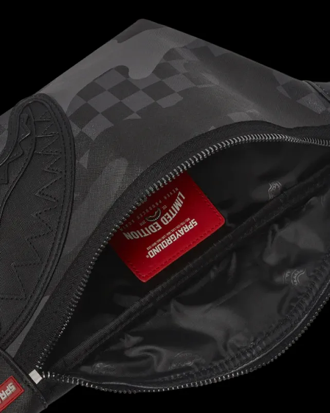 CROSSBODYS>SPRAYGROUND 3AM NEVER SLEEP SAVVY CROSSBODY