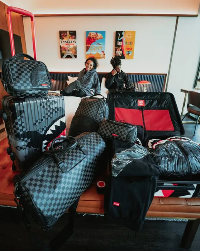 CARRY-ON LUGGAGE>SPRAYGROUND 3AM SHARKNAUTICS 22u201d CARRY-ON LUGGAGE
