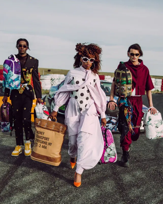 BACKPACKS>SPRAYGROUND BANK TRANSPORTER BAG