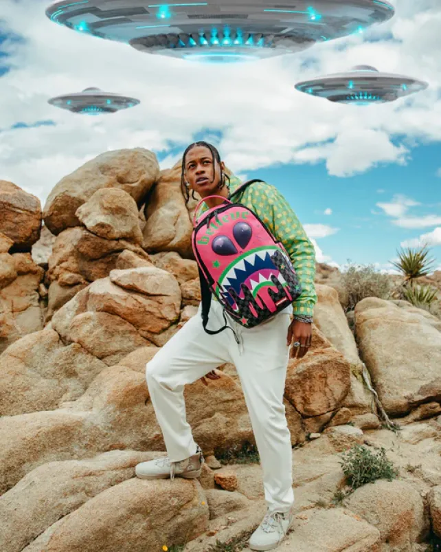 BACKPACKS>SPRAYGROUND BELIEVE BACKPACK (DLXV)