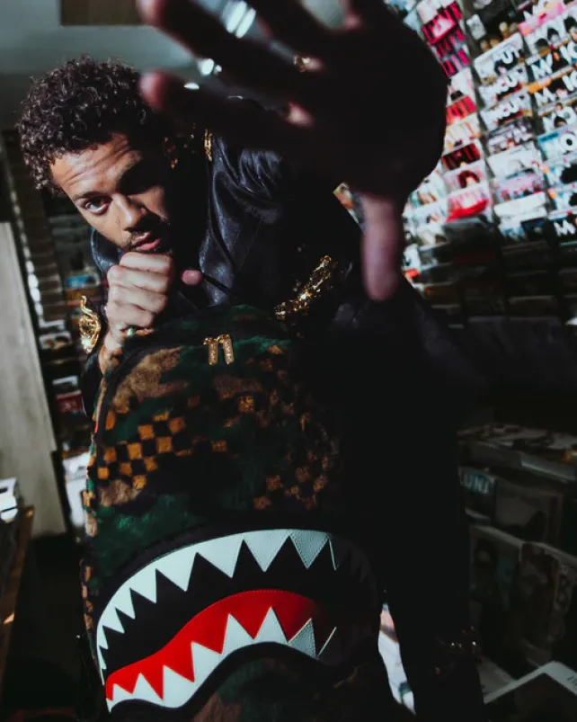 BACKPACKS>SPRAYGROUND BIG SKY FUR SHARK BACKPACK