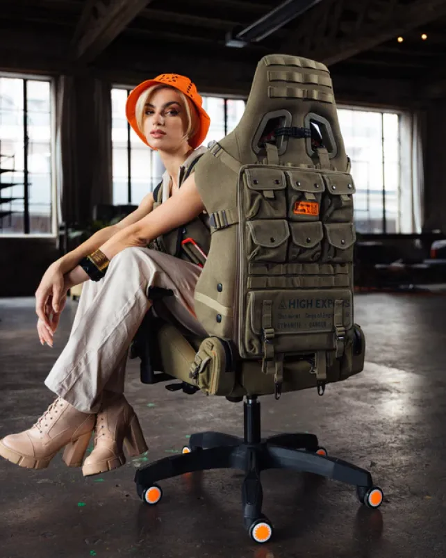 GAMING CHAIRS>SPRAYGROUND CALL OF DUTY READY FOR ACTION GAMING CHAIR
