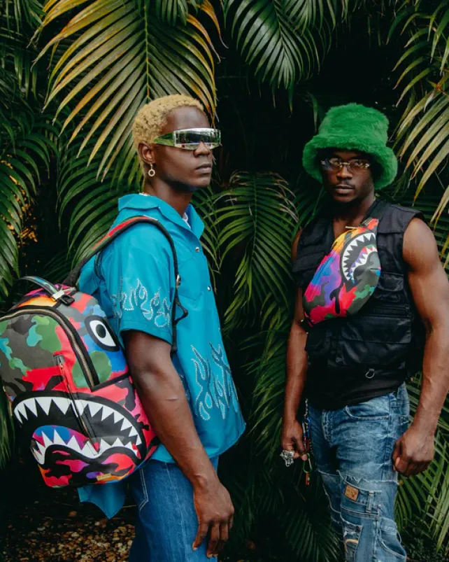 CROSSBODYS>SPRAYGROUND CAMOBURST SAVVY CROSSBODY