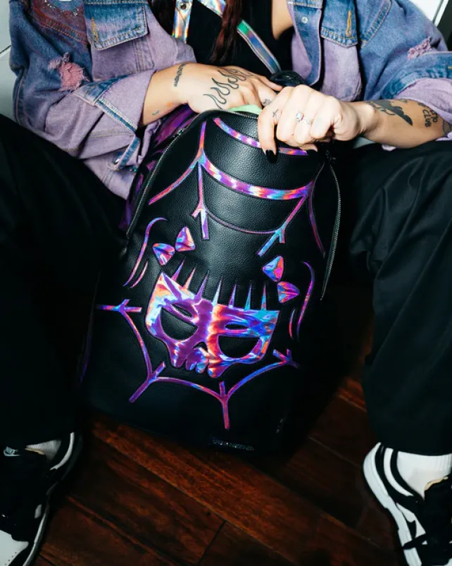 BACKPACKS>SPRAYGROUND CAZZU IRIDESCENT CUT u0026 SEW SPIDER SKULL SHARK BACKPACK (DLXV)