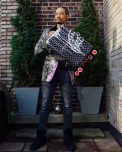 CARRY-ON LUGGAGE><noscript><img width=