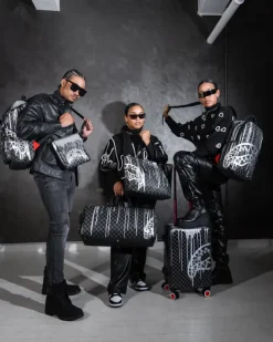 CARRY-ON LUGGAGE><noscript><img width=