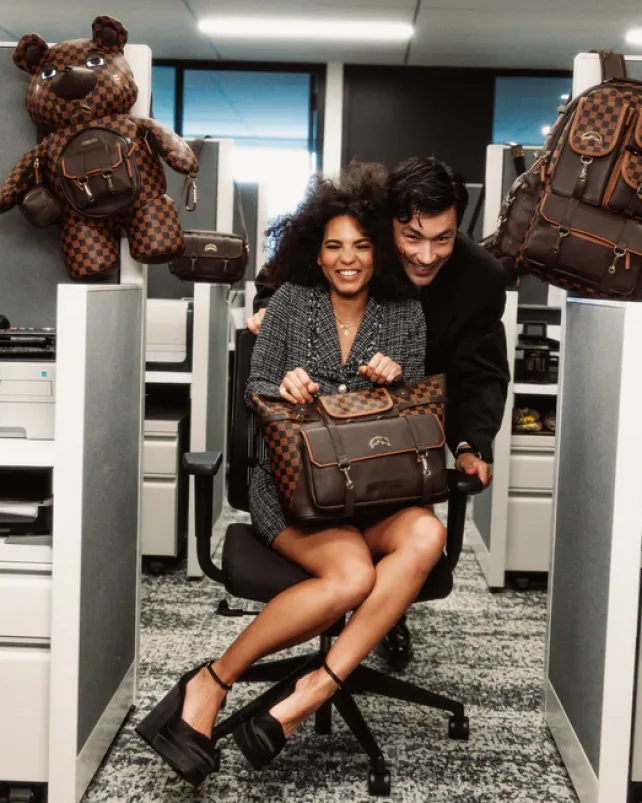 TOTES|HANDBAGS>SPRAYGROUND CHECKMATE ROYALE TOTE