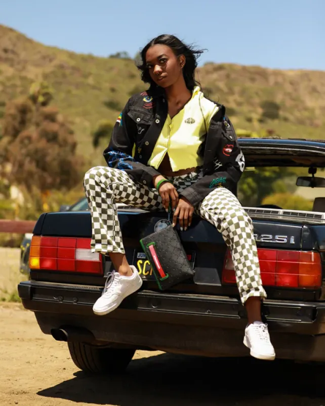 CROSSOVER CLUTCHES>SPRAYGROUND DINERO CROSSOVER CLUTCH