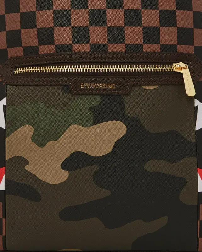 SAVAGES|BACKPACKS>SPRAYGROUND EXTERIOR GOLD ZIP POCKET SHARKS IN PARIS SAVAGE BACKPACK