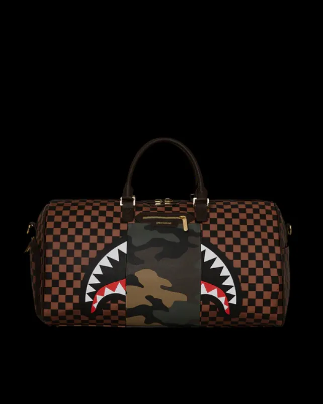 DUFFLES>SPRAYGROUND EXTERIOR GOLD ZIP POCKET SHARKS IN PARIS DUFFLE
