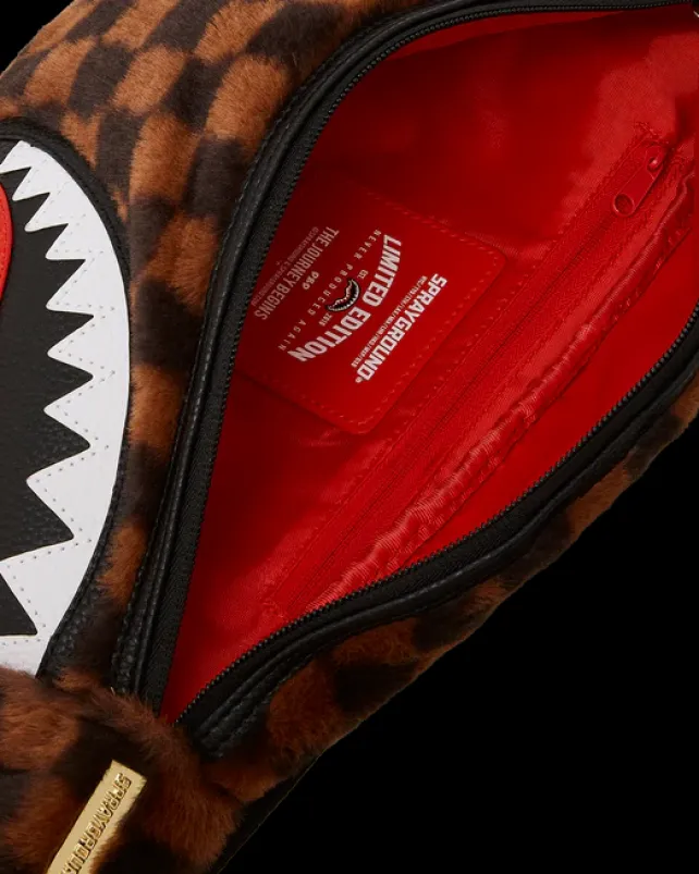 CROSSBODYS>SPRAYGROUND FURRR SHARKS IN PARIS SAVVY CROSSBODY
