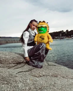 TEDDY BEAR BACKPACKS|BACKPACKS>SPRAYGROUND GARFIELD MONEYBEAR SUIT TEDDYBEAR BACKPACK