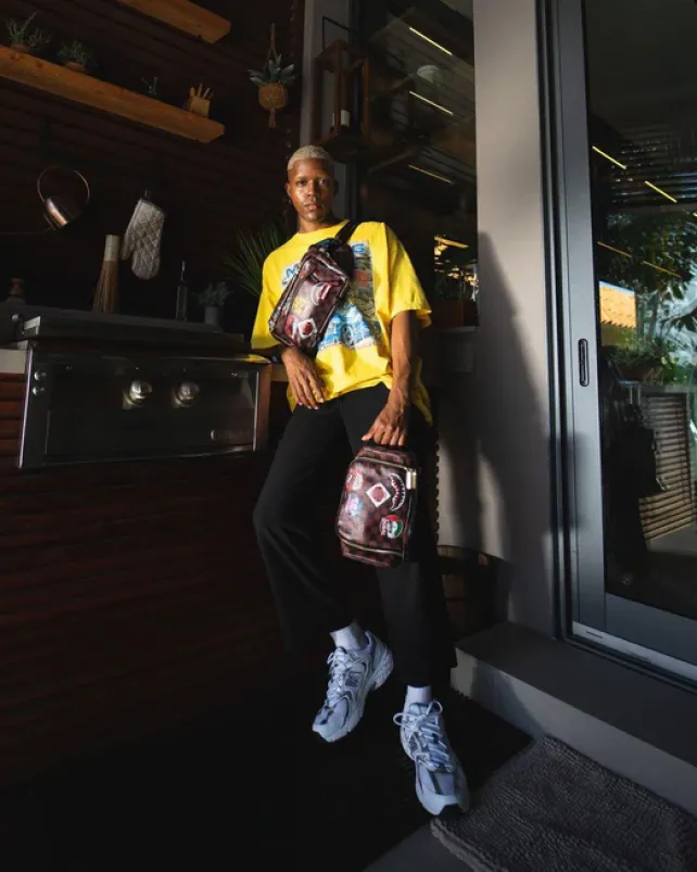 CROSSBODYS>SPRAYGROUND GLOBAL MOGUL CARGO CROSSBODY