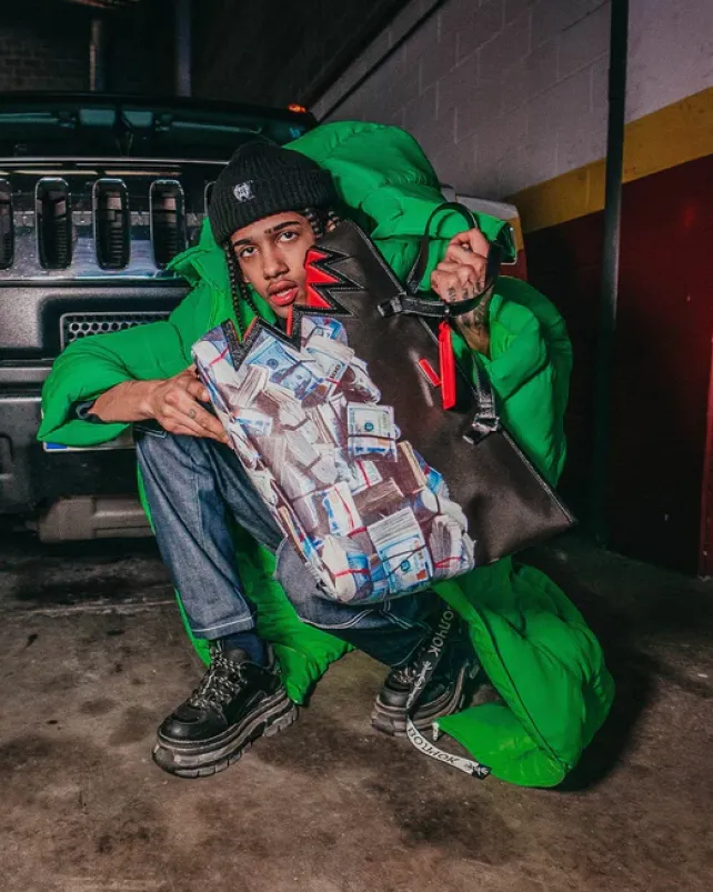 TOTES>SPRAYGROUND $HARKBITE TOTE