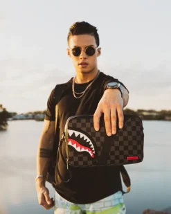 TOILETRIES AKA MONEY BAGS>SPRAYGROUND HENNY AIIR TO THE THRONE TOILETRY BAG