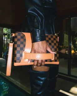 CROSSOVER CLUTCHES><noscript><img width=