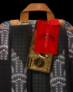 HILLS|BACKPACKS><noscript><img width=
