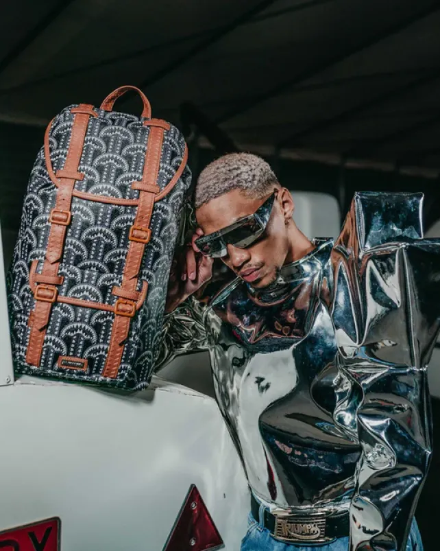 HILLS|BACKPACKS>SPRAYGROUND ILLUCHAINS HILLS BACKPACK