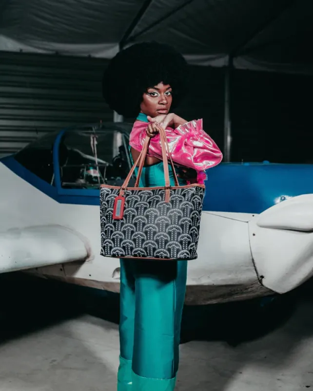 TOTES>SPRAYGROUND ILLUCHAINS TOTE