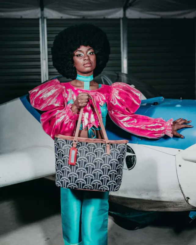 TOTES>SPRAYGROUND ILLUCHAINS TOTE