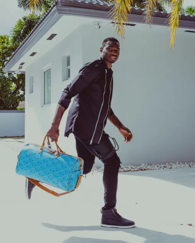 DUFFLES>SPRAYGROUND ILLUCHAINS TURQ DUFFLE