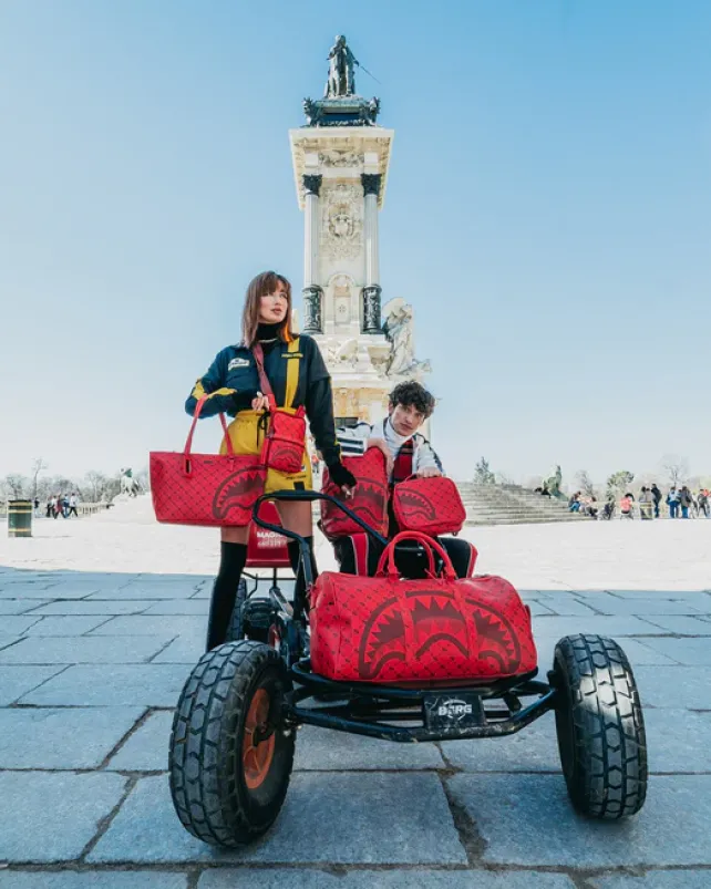 TOTES>SPRAYGROUND MONEYGRAM BRICK TOTE