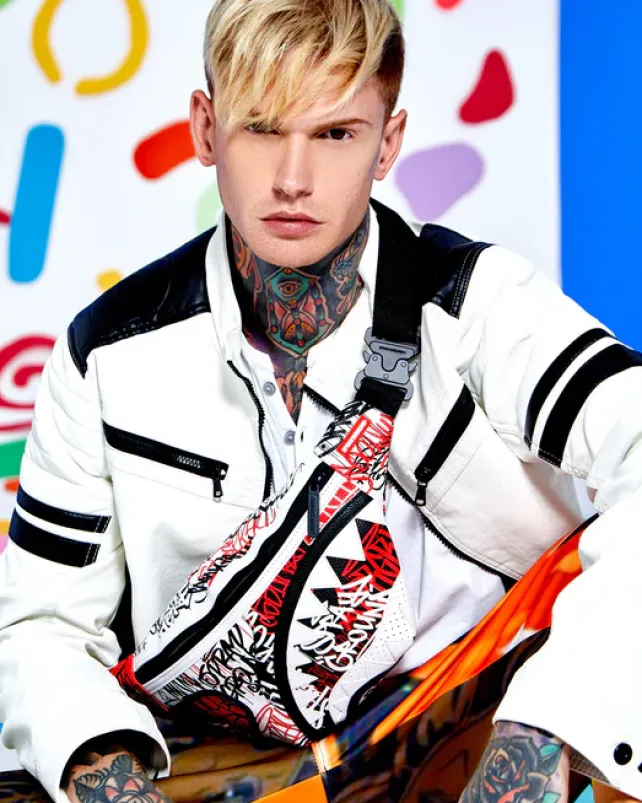 CROSSBODYS>SPRAYGROUND MYSTERIOUS MASTERMIND SAVVY CROSSBODY