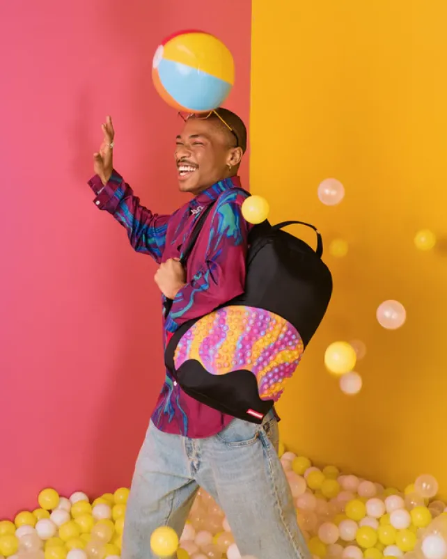 BACKPACKS>SPRAYGROUND POP SHARK BACKPACK (DLXV)