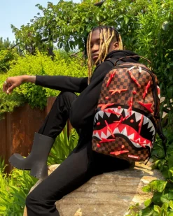 BACKPACKS>SPRAYGROUND REAL 3D NINJA STARS SMASHED BACKPACK (DLXV)