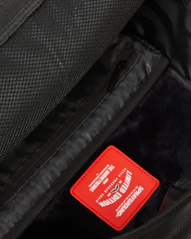 BACKPACKS>SPRAYGROUND RICH ROVER CARGO SHARK BACKPACK (DLXV)
