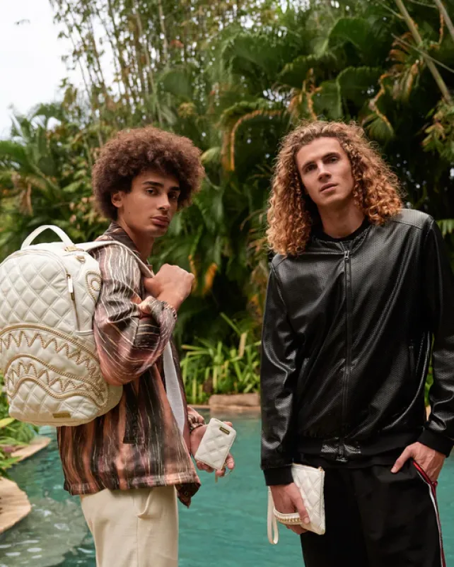 BACKPACKS>SPRAYGROUND RIVIERA LE BLANC GOLD CHAIN SHARK BACKPACK (DLXV)
