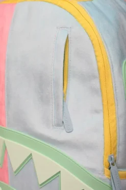 BACKPACKS><noscript><img width=
