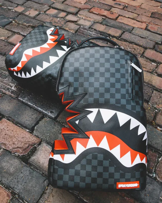 BACKPACKS>SPRAYGROUND SHARK BITE SHARKS IN PARIS GRAY BACKPACK (DLXV)