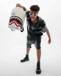 BACKPACKS><noscript><img width=