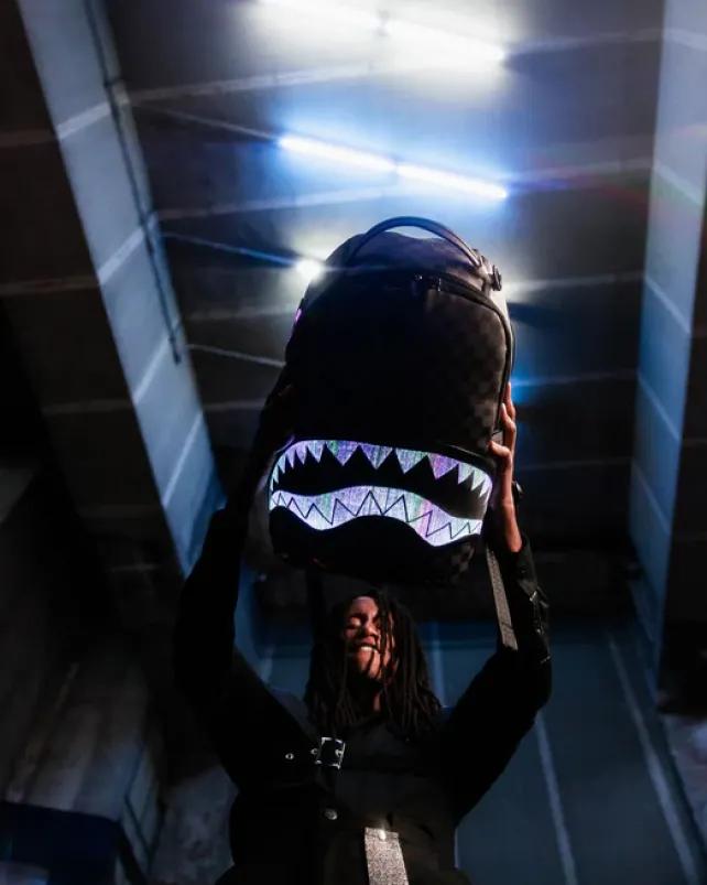 BACKPACKS>SPRAYGROUND SHARK OPTICS - THE LIGHT SHOW BACKPACK