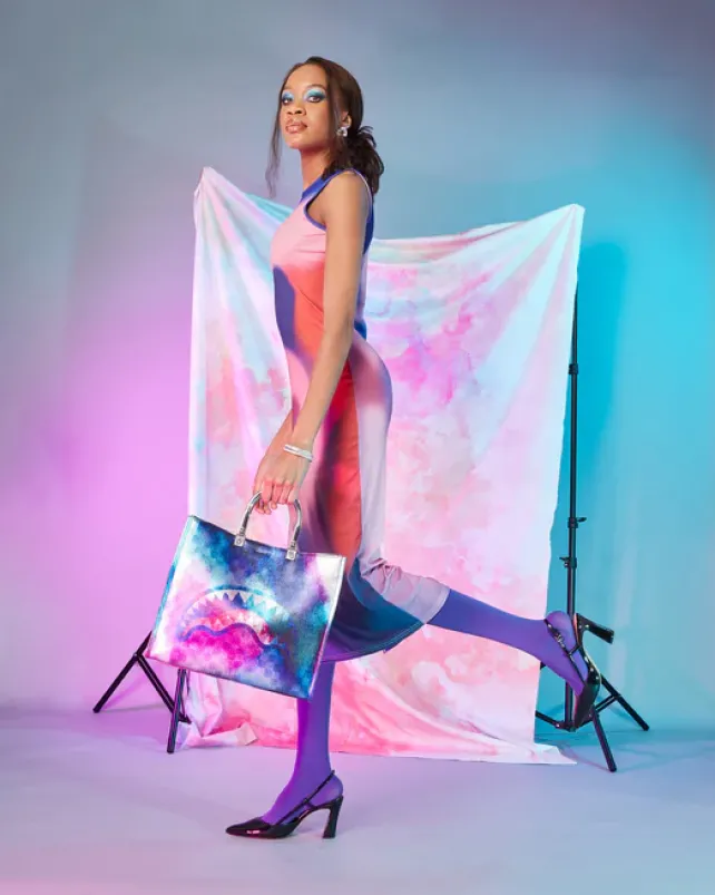 TOTES|HANDBAGS>SPRAYGROUND SHARKCLUB ELECTRONICA TORTUGA TOTE