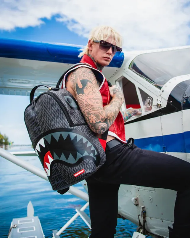 BACKPACKS>SPRAYGROUND SHARKFINITY STEALTH PILOT BACKPACK (DLXV)
