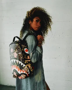 BACKPACKS><noscript><img width=