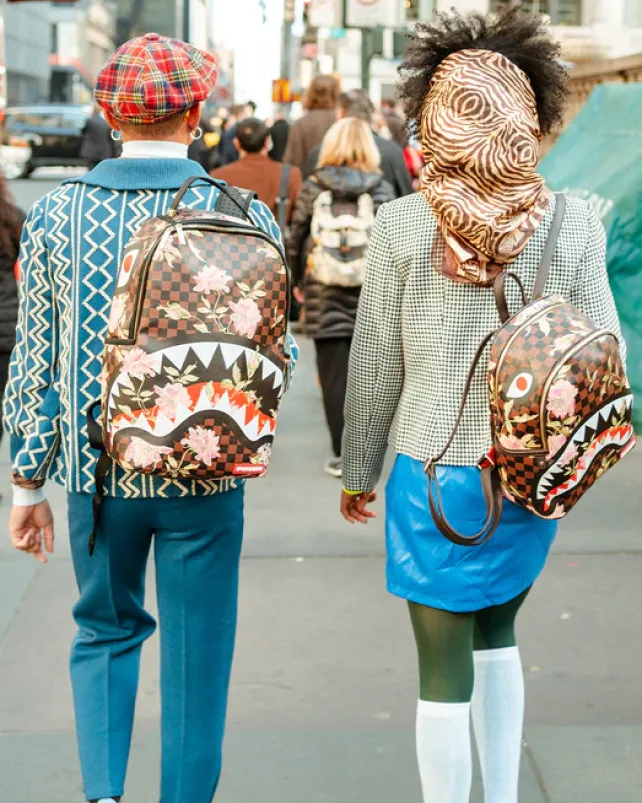 BACKPACKS>SPRAYGROUND SHARKFLOWER DLX BACKPACK