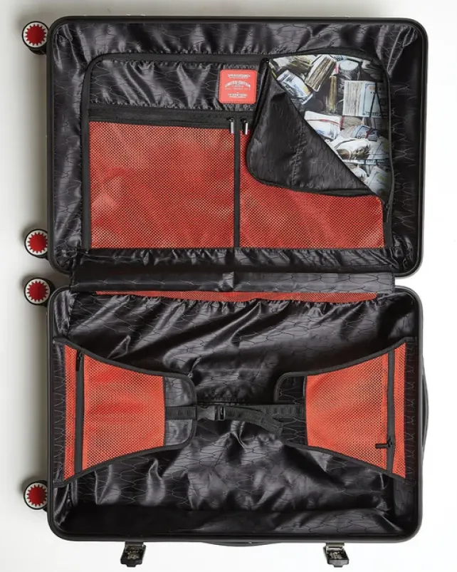 FULL-SIZE LUGGAGE>SPRAYGROUND SHARKNAUTICS (CAMO) 29.5u201d FULL-SIZE LUGGAGE