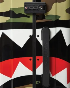 FULL-SIZE LUGGAGE><noscript><img width=