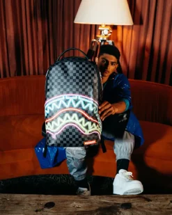 BACKPACKS>SPRAYGROUND SHARKS IN PARIS GLOW BACKPACK (DLXV)