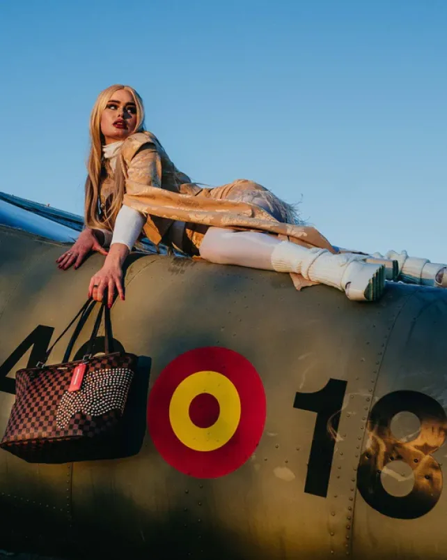 TOTES>SPRAYGROUND SHARKS IN PARIS POLARIS TOTE