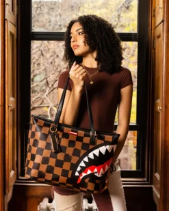TOTES|HANDBAGS><noscript><img width=
