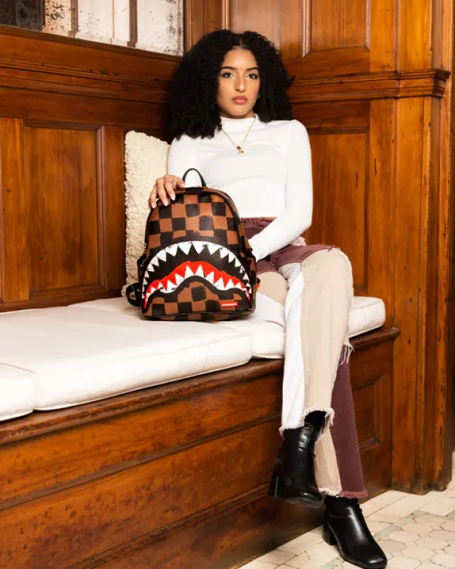 SAVAGES|BACKPACKS>SPRAYGROUND SHARKS IN PARIS VANQUISH SAVAGE