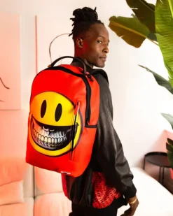 BACKPACKS>SPRAYGROUND SMILE BIG GRIN RON ENGLISH COLLAB