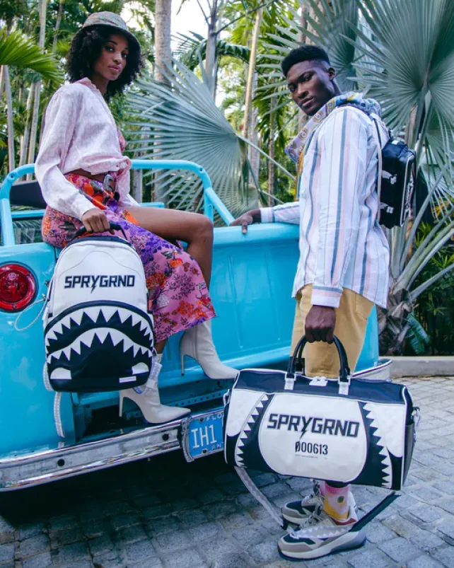 BACKPACKS>SPRAYGROUND SWERVE BACKPACK (DLXV)