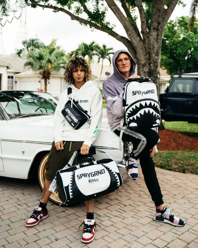 DUFFLES>SPRAYGROUND SWERVE DUFFLE